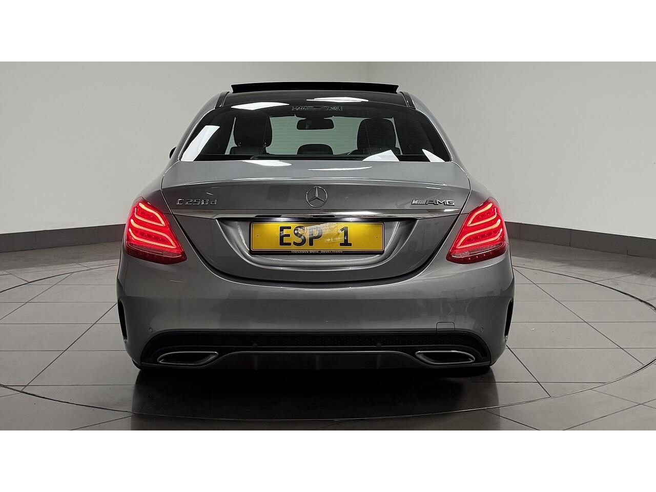 Mercedes-Benz C-Class view 7