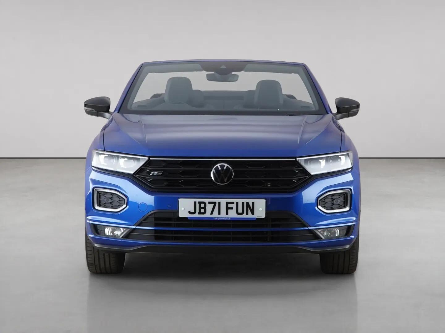 Volkswagen T-Roc view 6