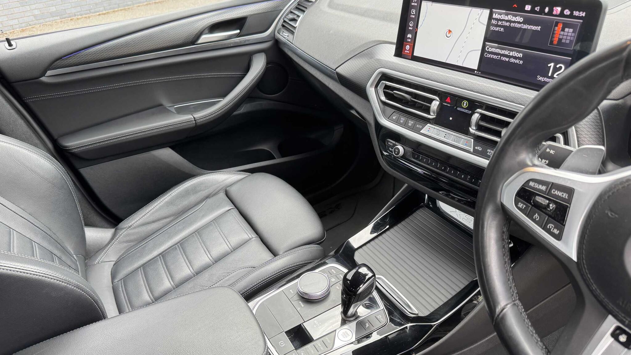 BMW X3 view 23