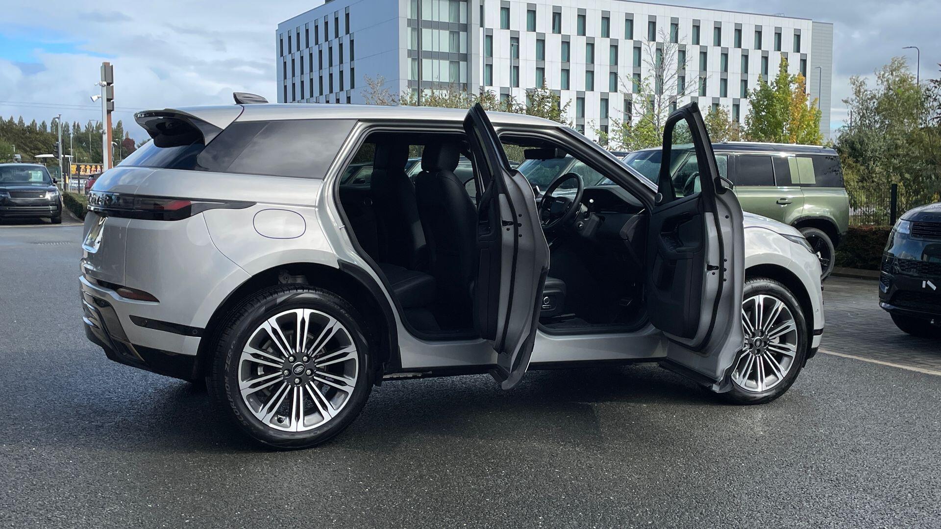 Land Rover Range Rover Evoque view 43