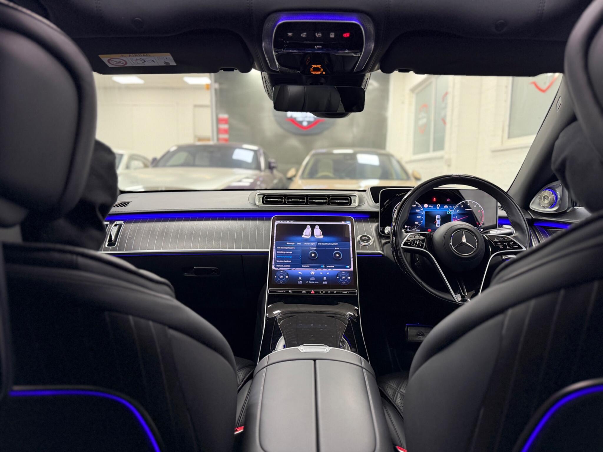 Mercedes-Benz S-Class view 54