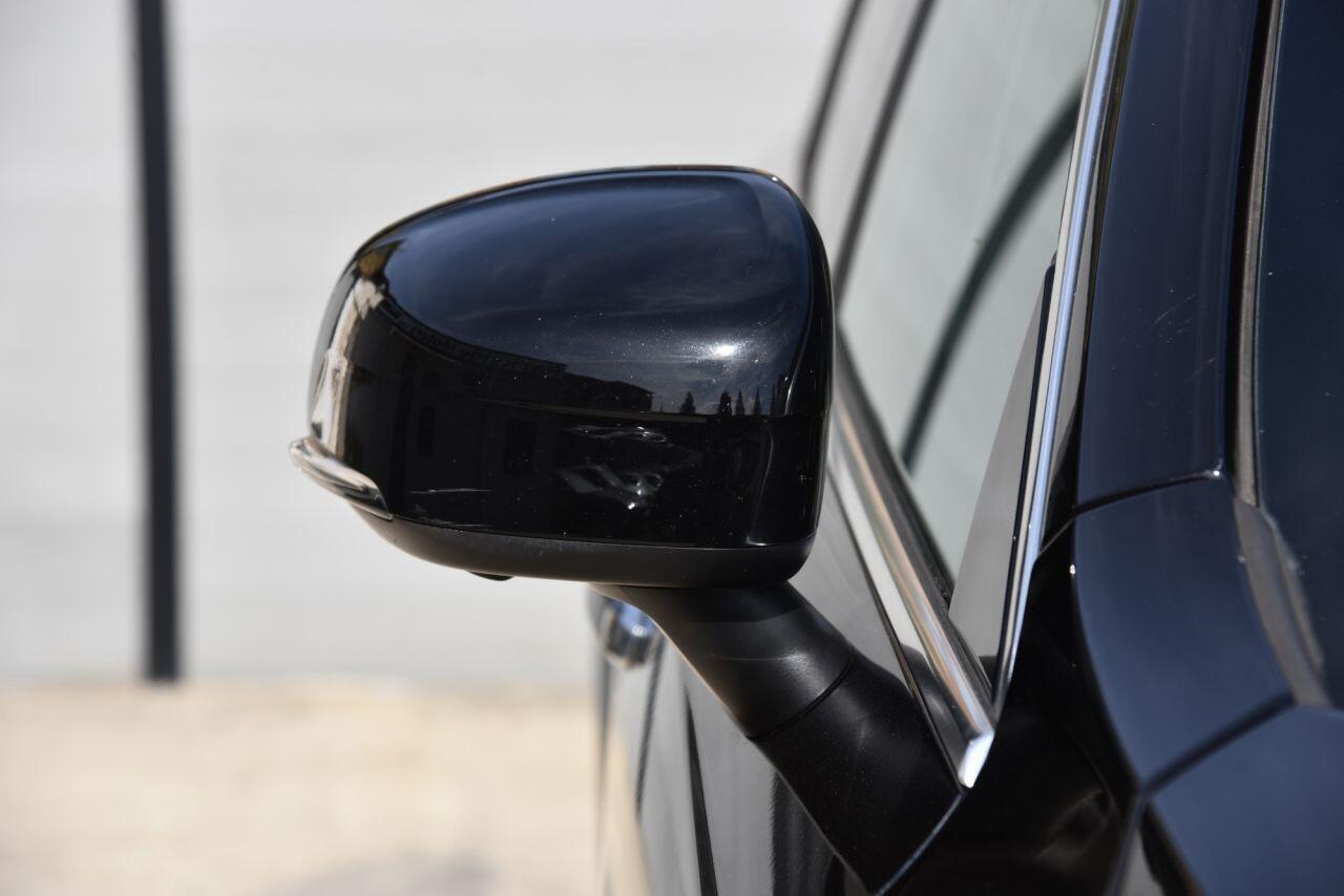 Volvo XC90 view 14