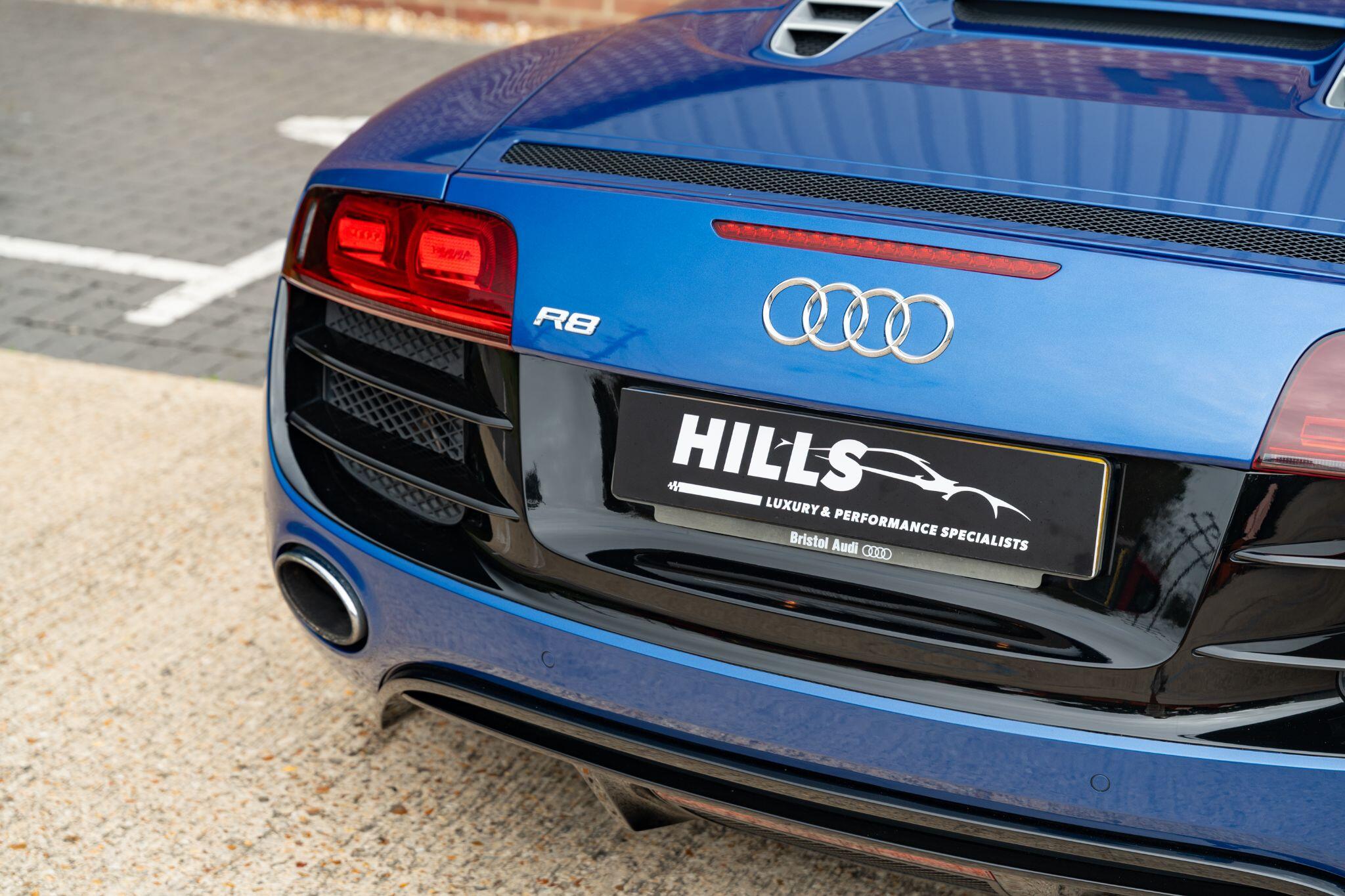 Audi R8 view 29