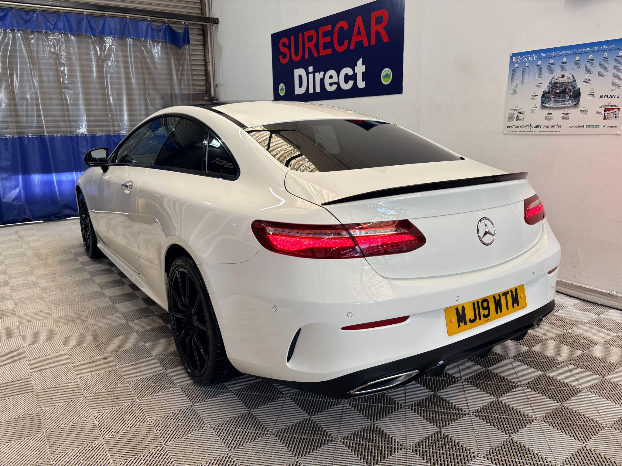 Mercedes-Benz E-Class view 29