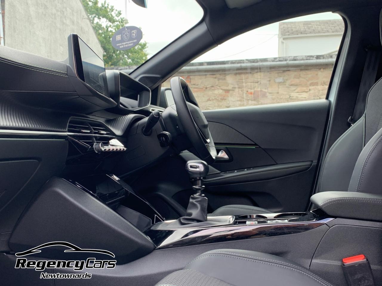 Peugeot 208 view 51