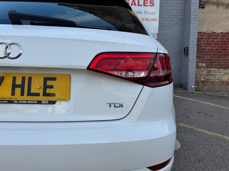 Audi A3 view 9