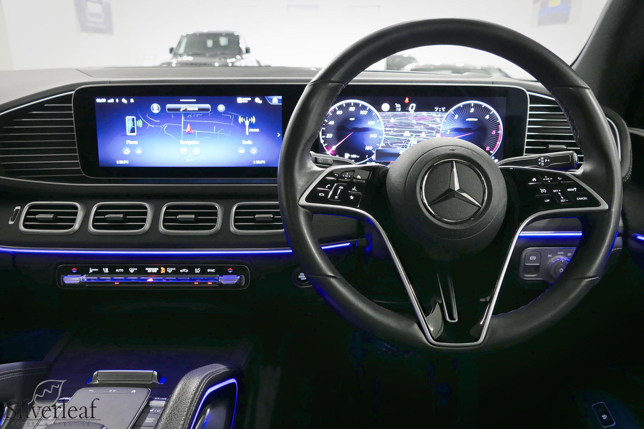 Mercedes-Benz GLE view 24