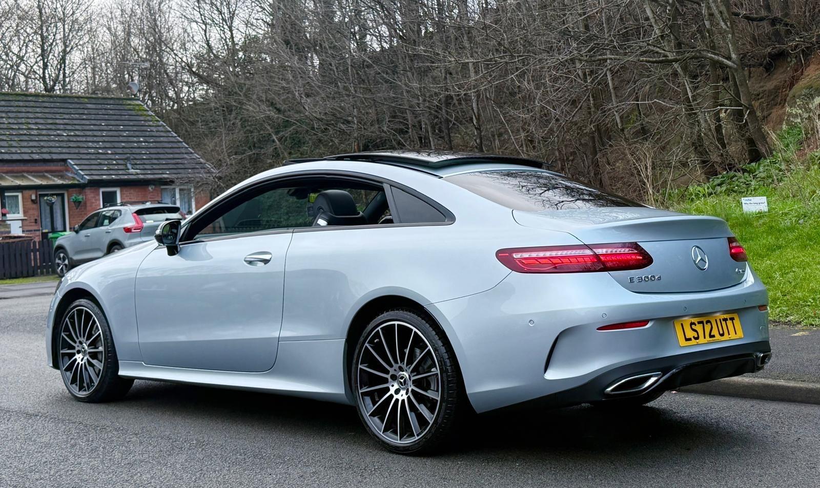 Mercedes-Benz E-Class view 8