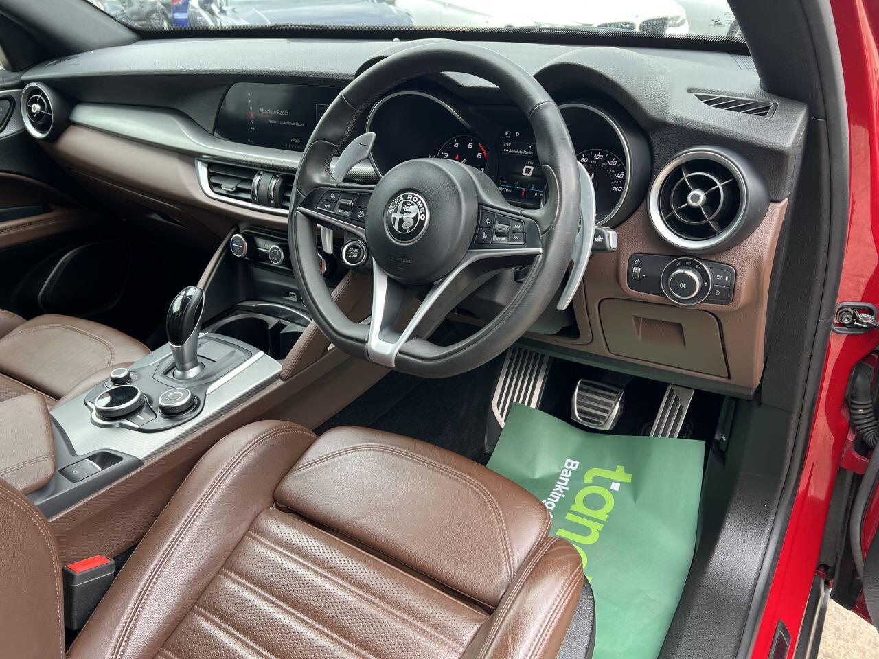 Alfa Romeo Stelvio view 16