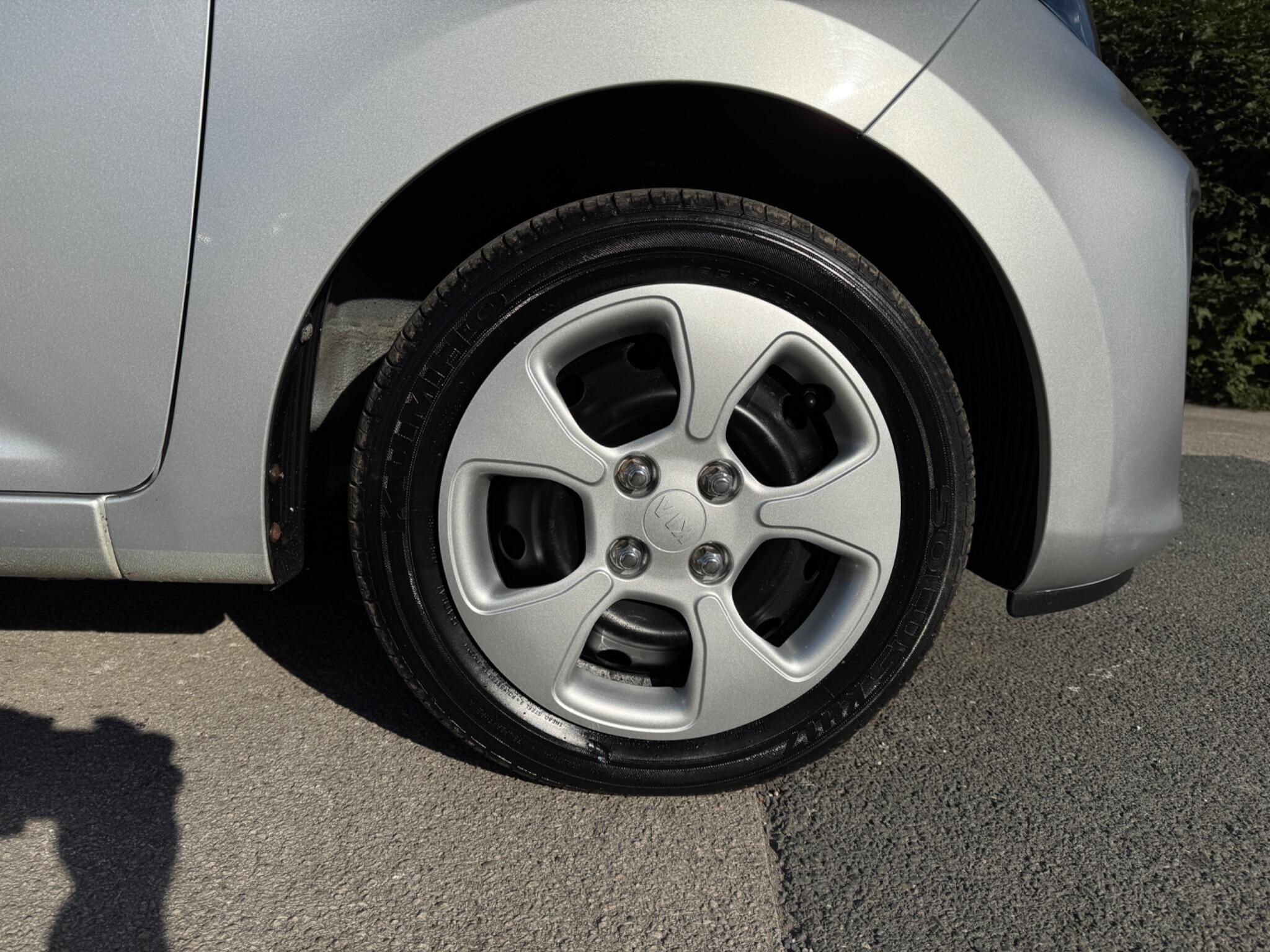 Kia Picanto view 12