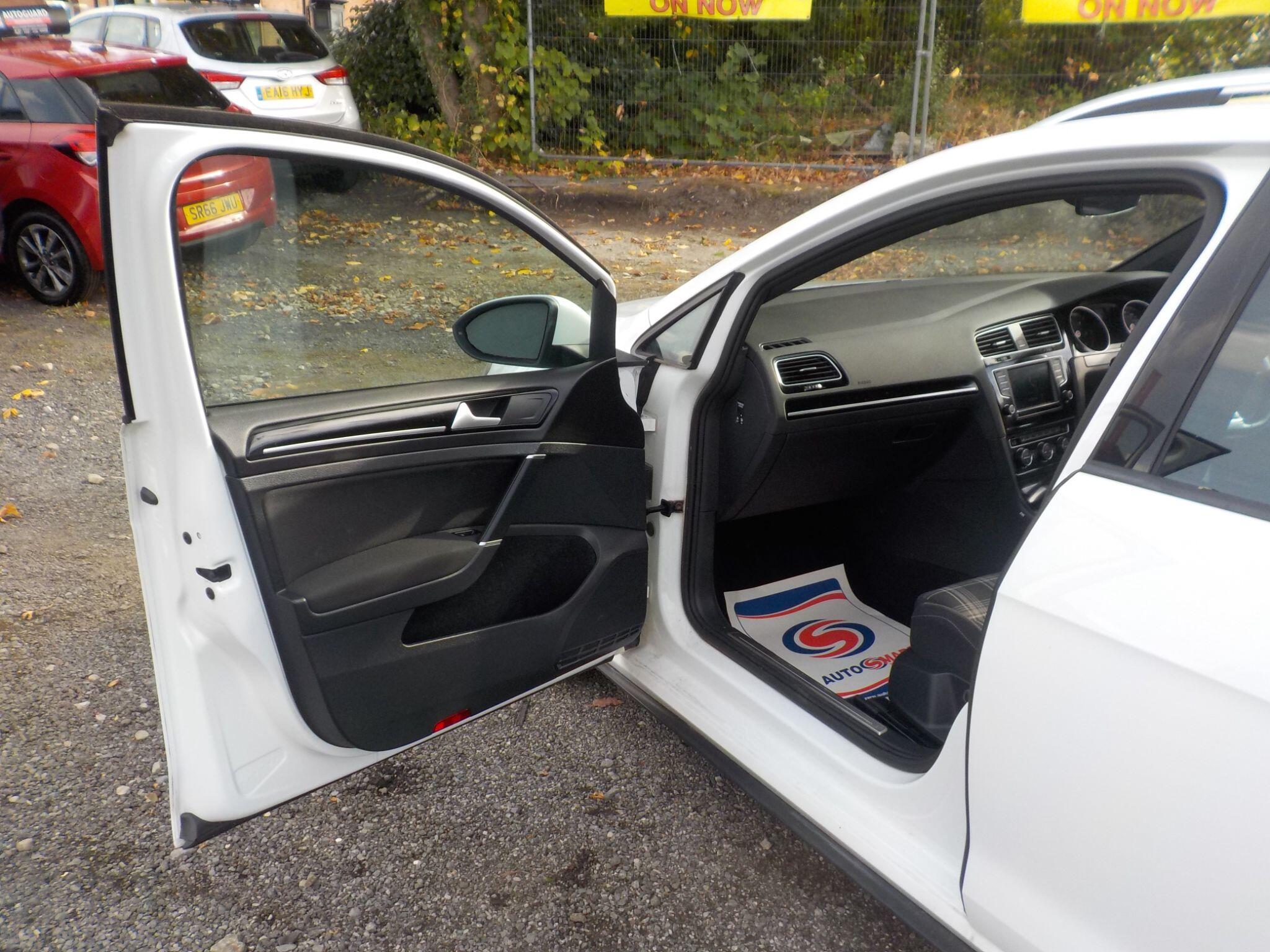 Volkswagen Golf 2.0 TDI BlueMotion Tech GTD DSG Euro 6 (s/s) 5dr