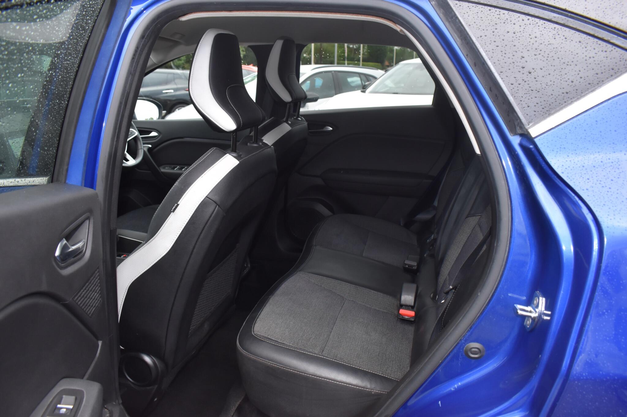 Captur - 1.3 TCe SE Edition Euro 6 (s/s) 5dr - Image 8