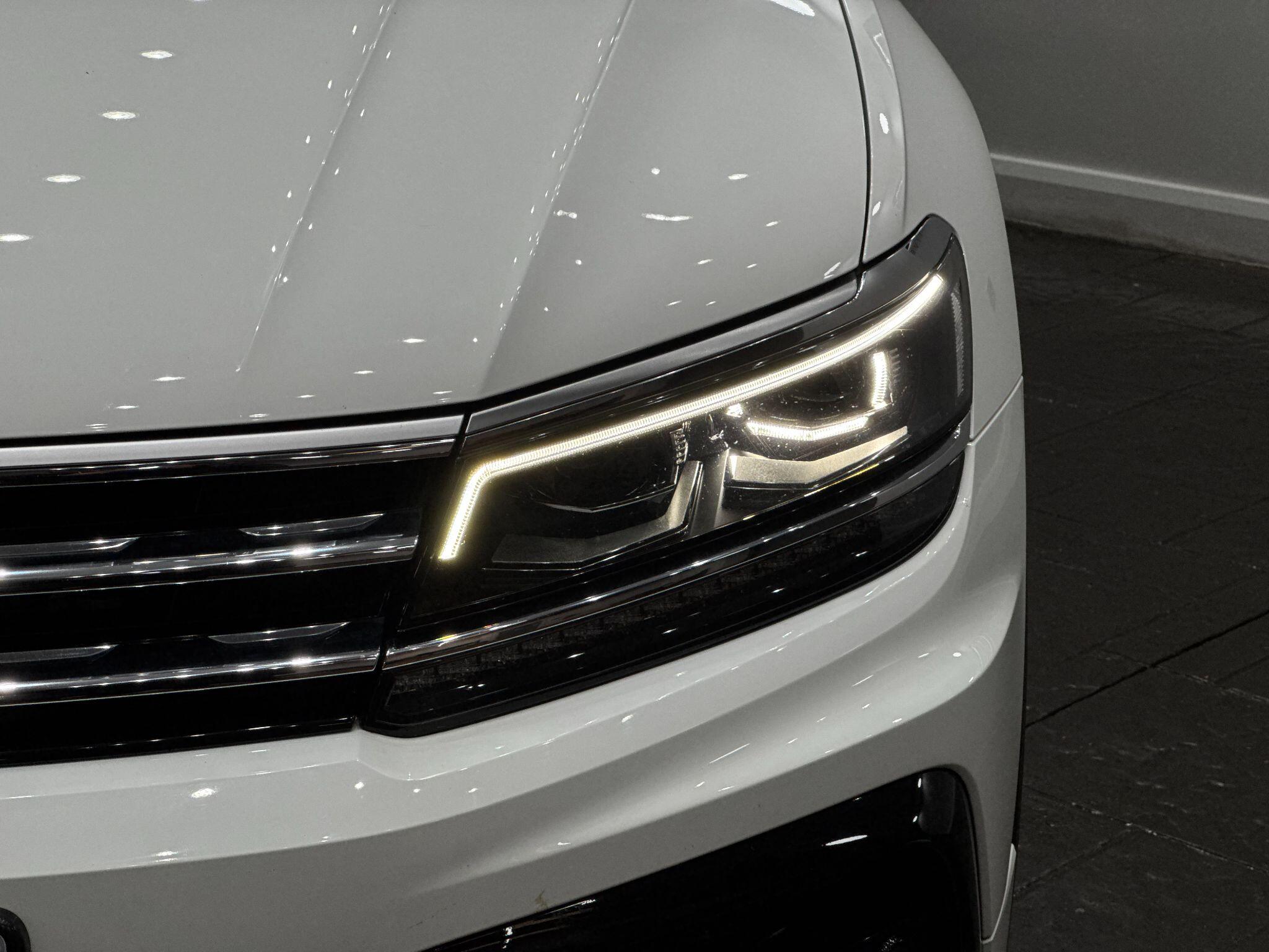 Volkswagen Tiguan view 10
