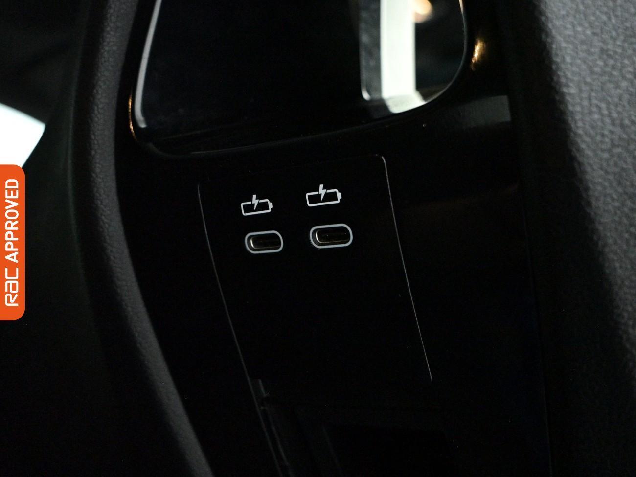 BMW Ix view 17