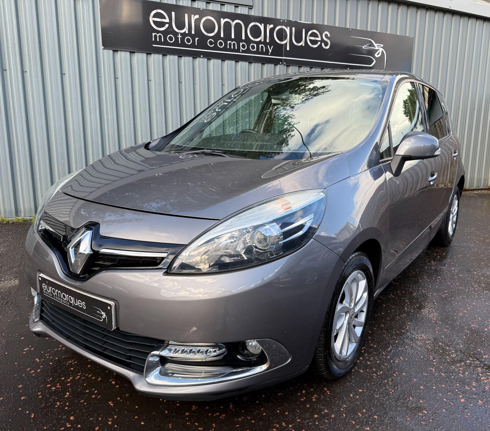 Renault Scenic view 10