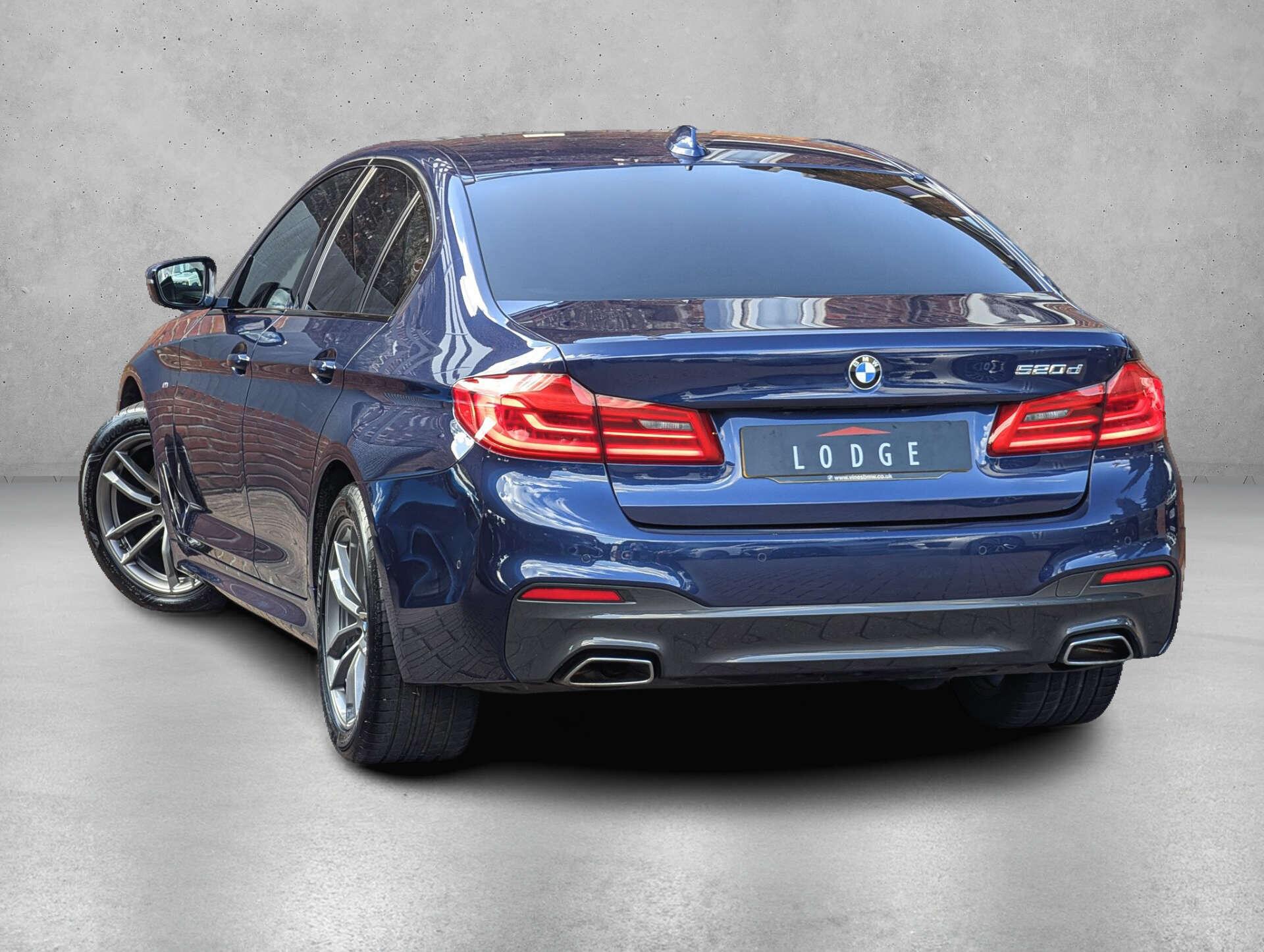 BMW 5 Series view 5