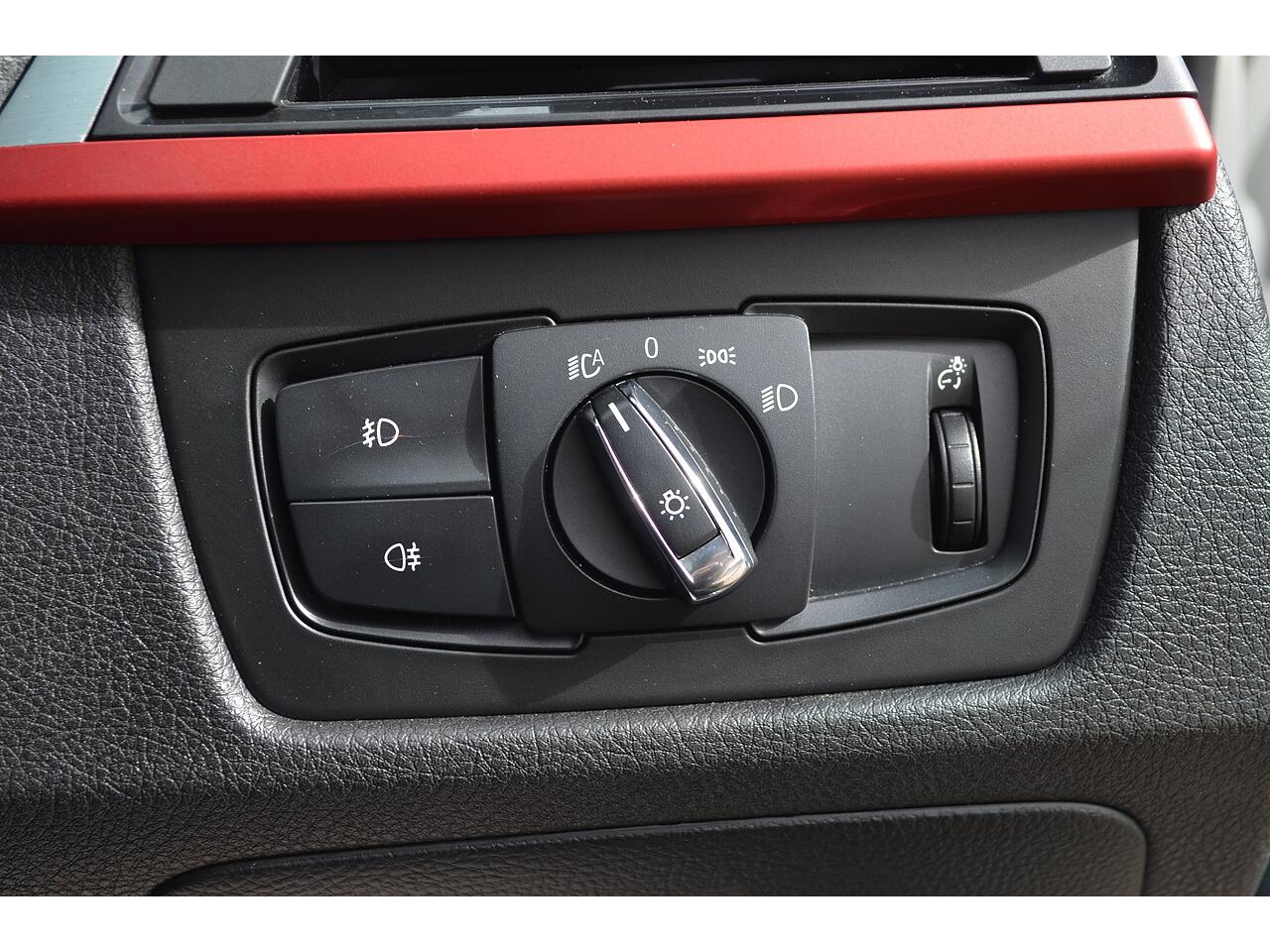 BMW 4 Series view 18