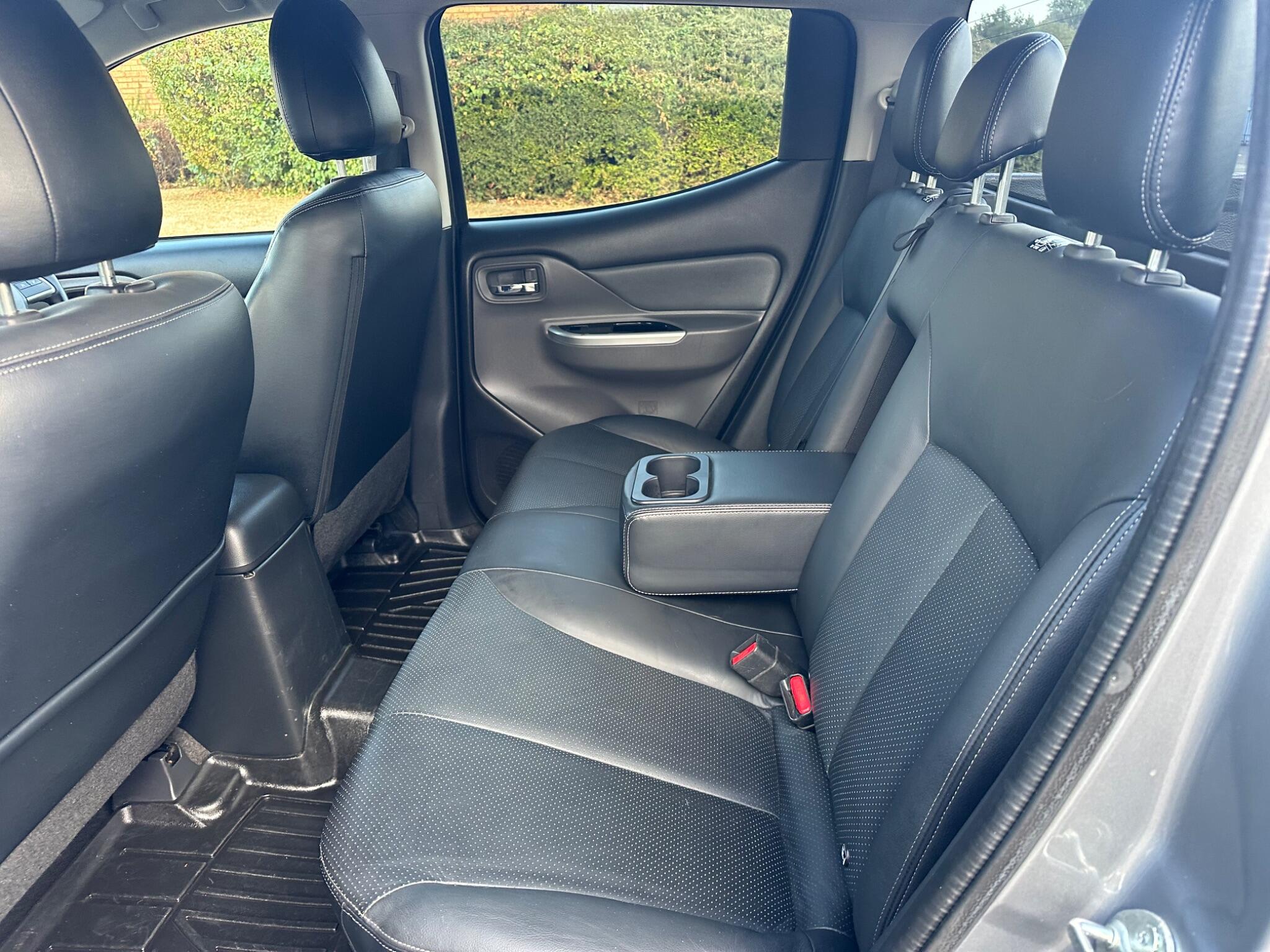 Fiat Fullback view 38