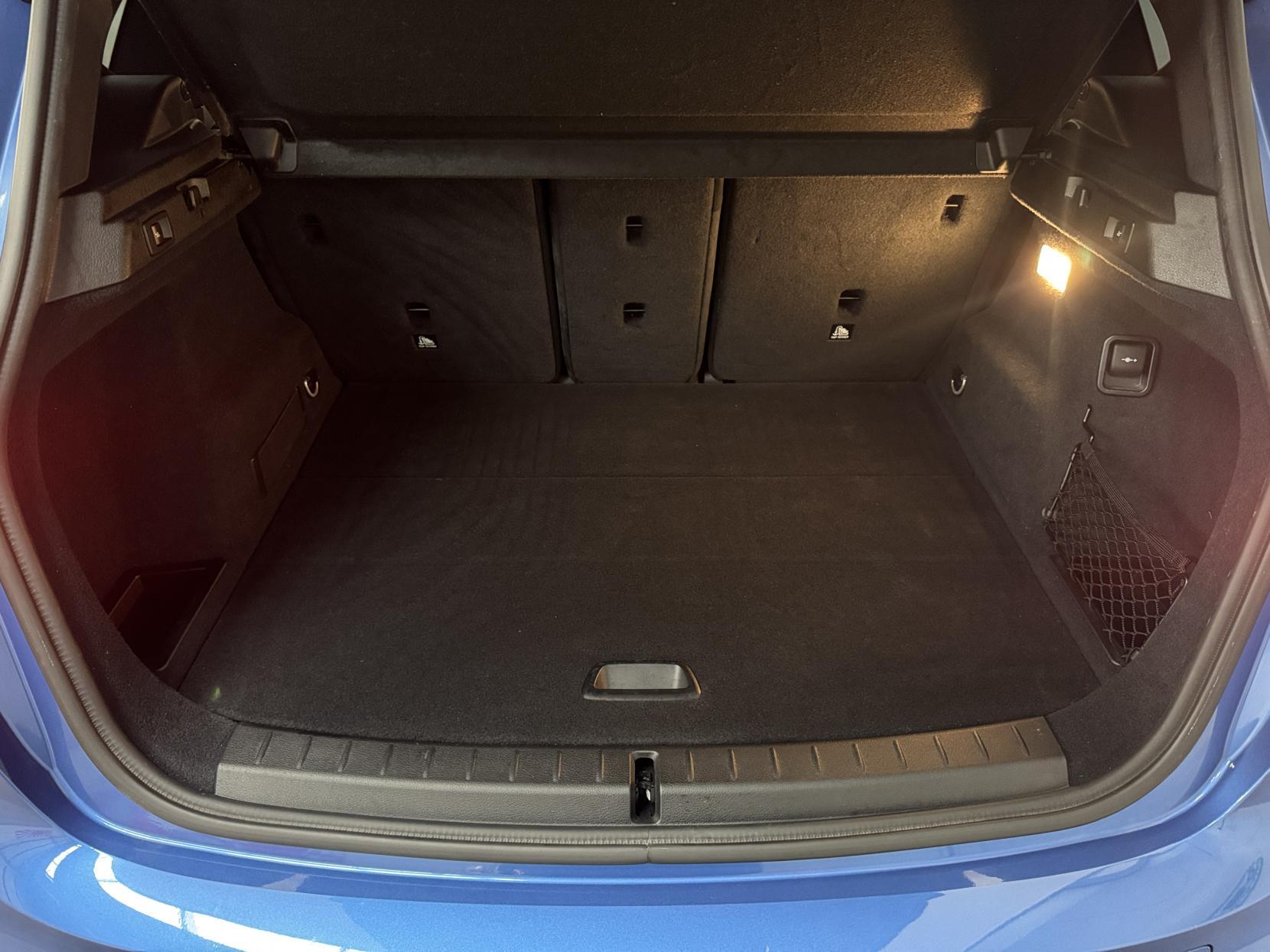 BMW 2 Series view 84