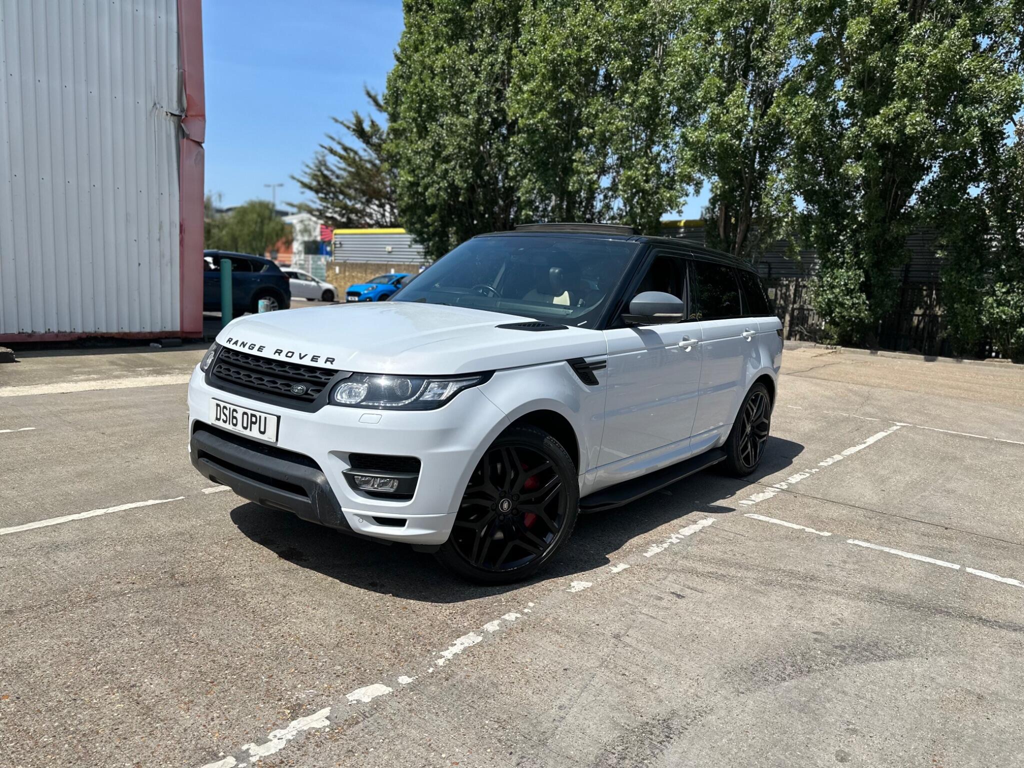 Land Rover Range Rover Sport view 6