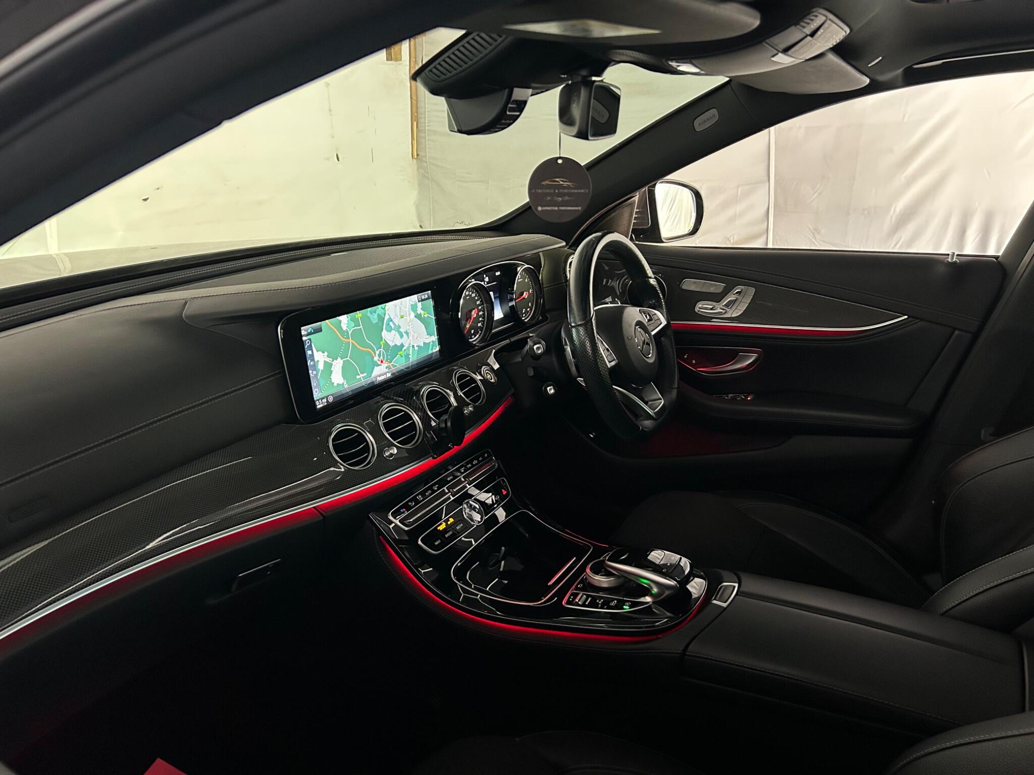 Mercedes-Benz E Class view 16