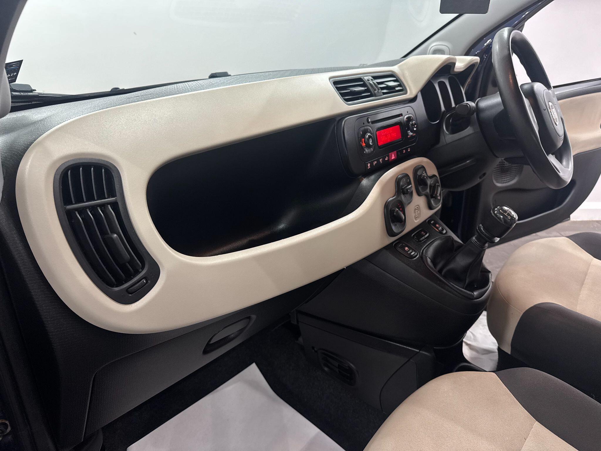 Fiat Panda view 44
