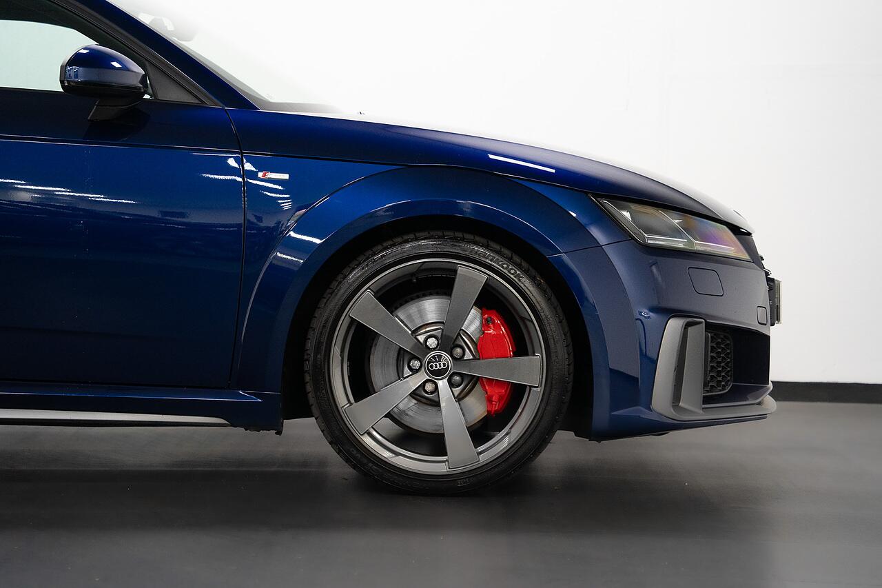 Audi TT view 27