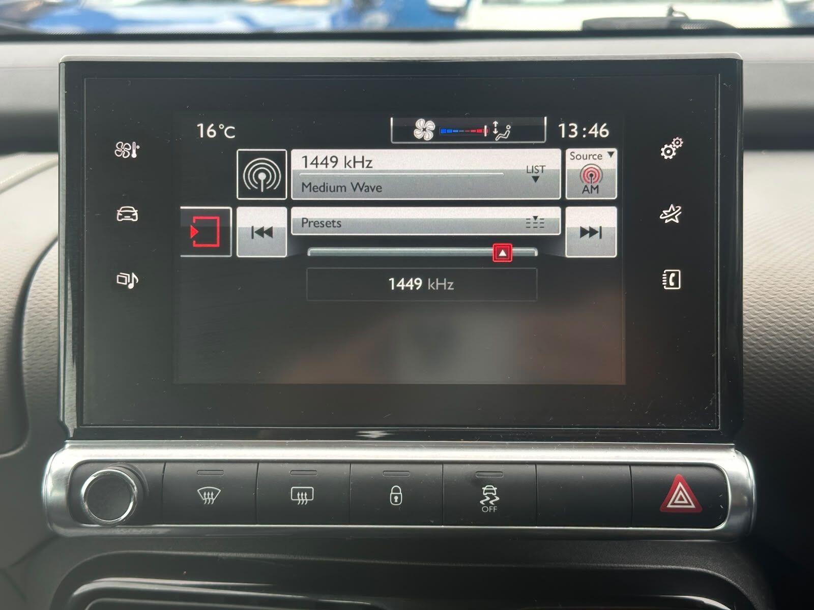 Citroen C4 Cactus view 13