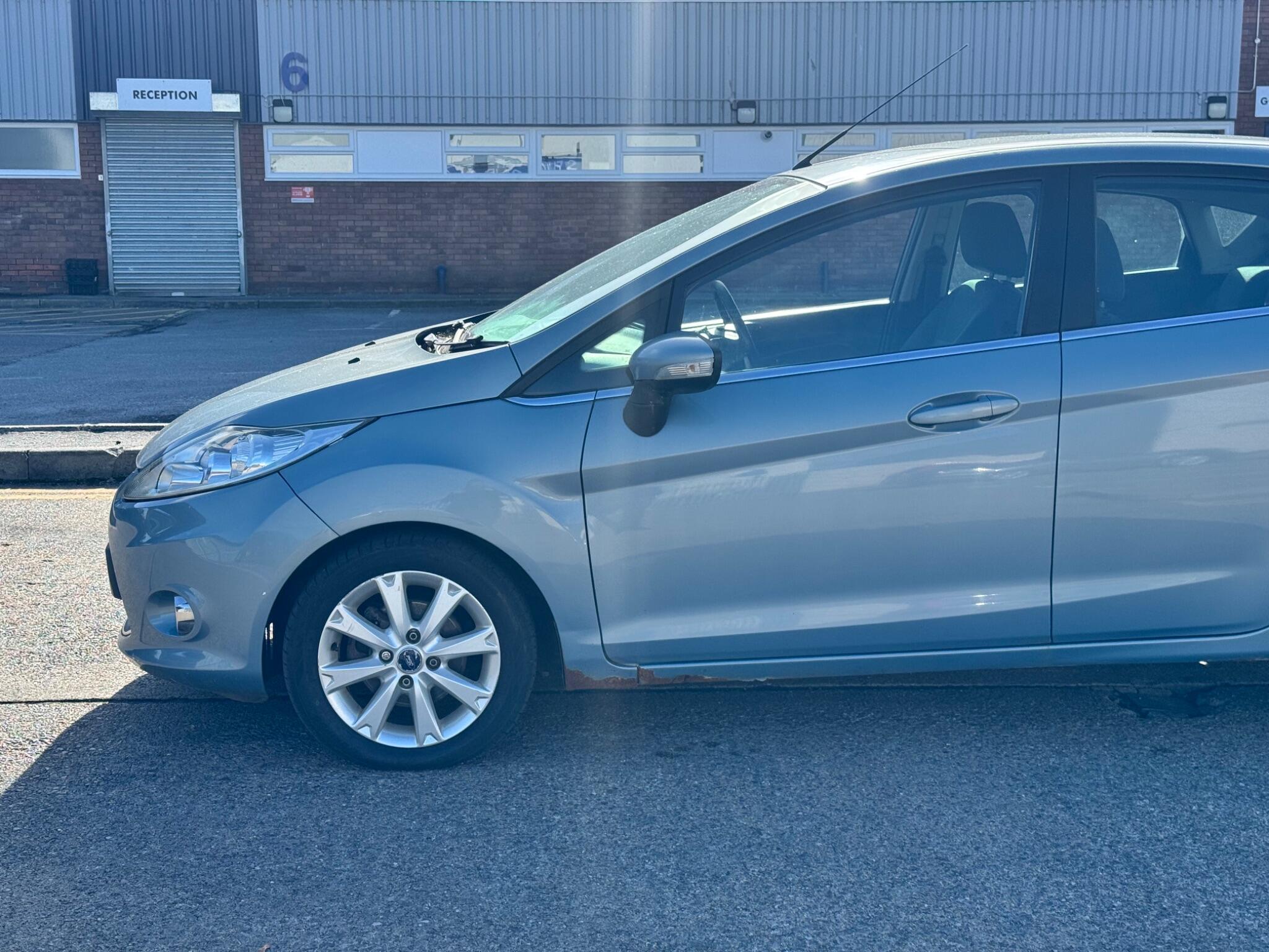 Ford Fiesta view 11