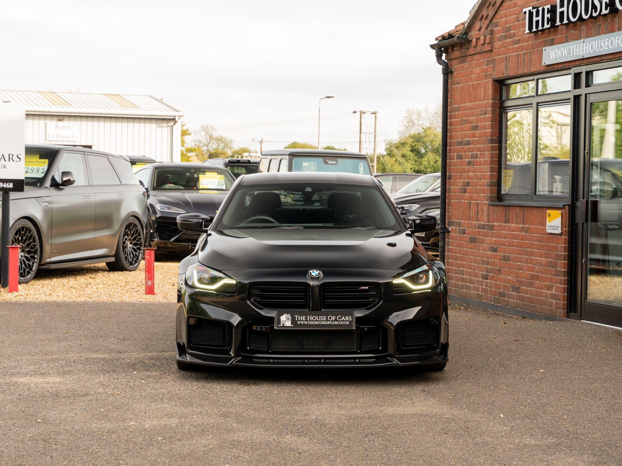 BMW M2 view 8