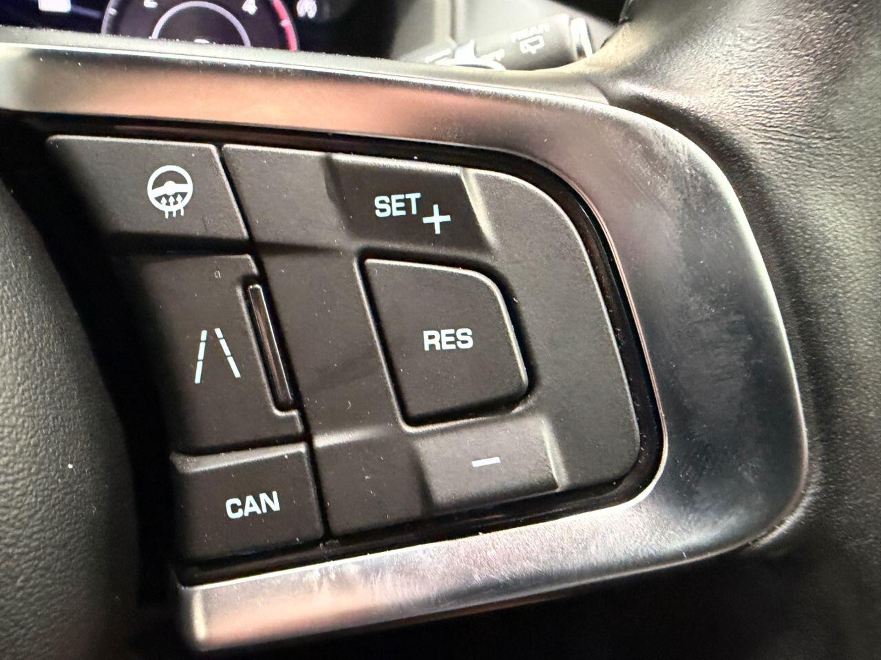 Jaguar F-Pace view 34