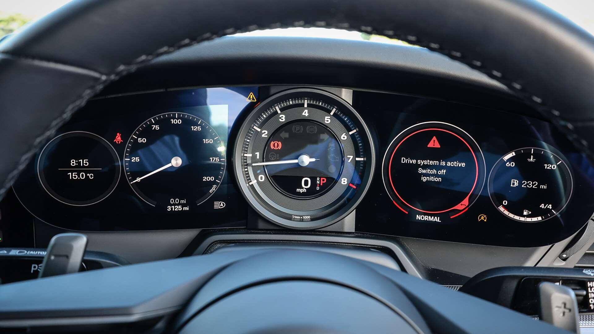 Porsche 911 view 15