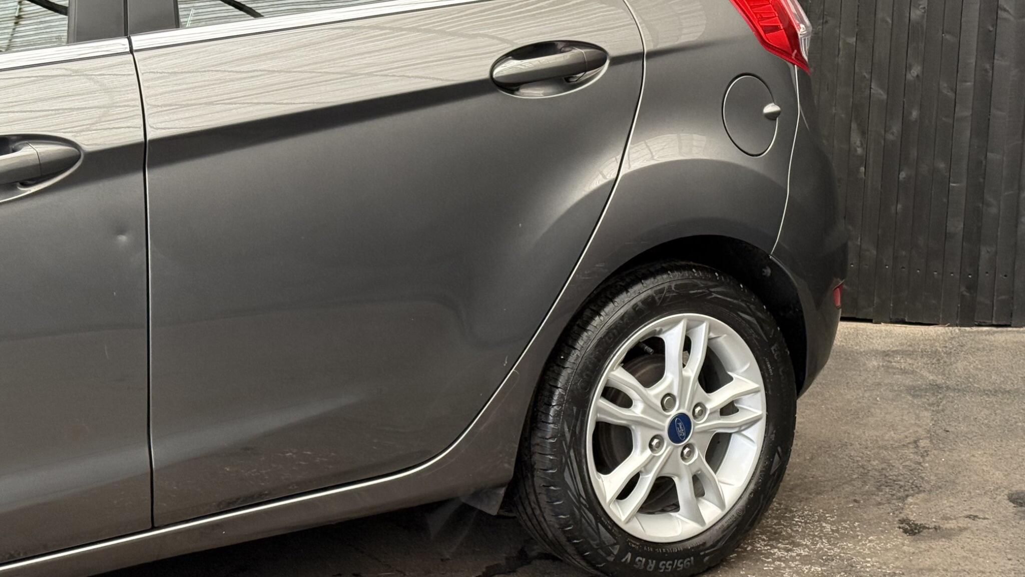 Ford Fiesta view 10