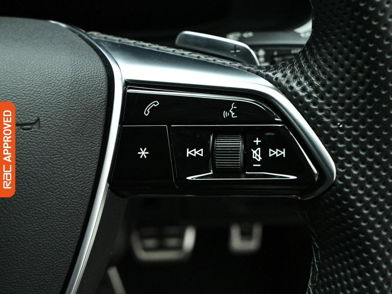 Audi A6 view 24
