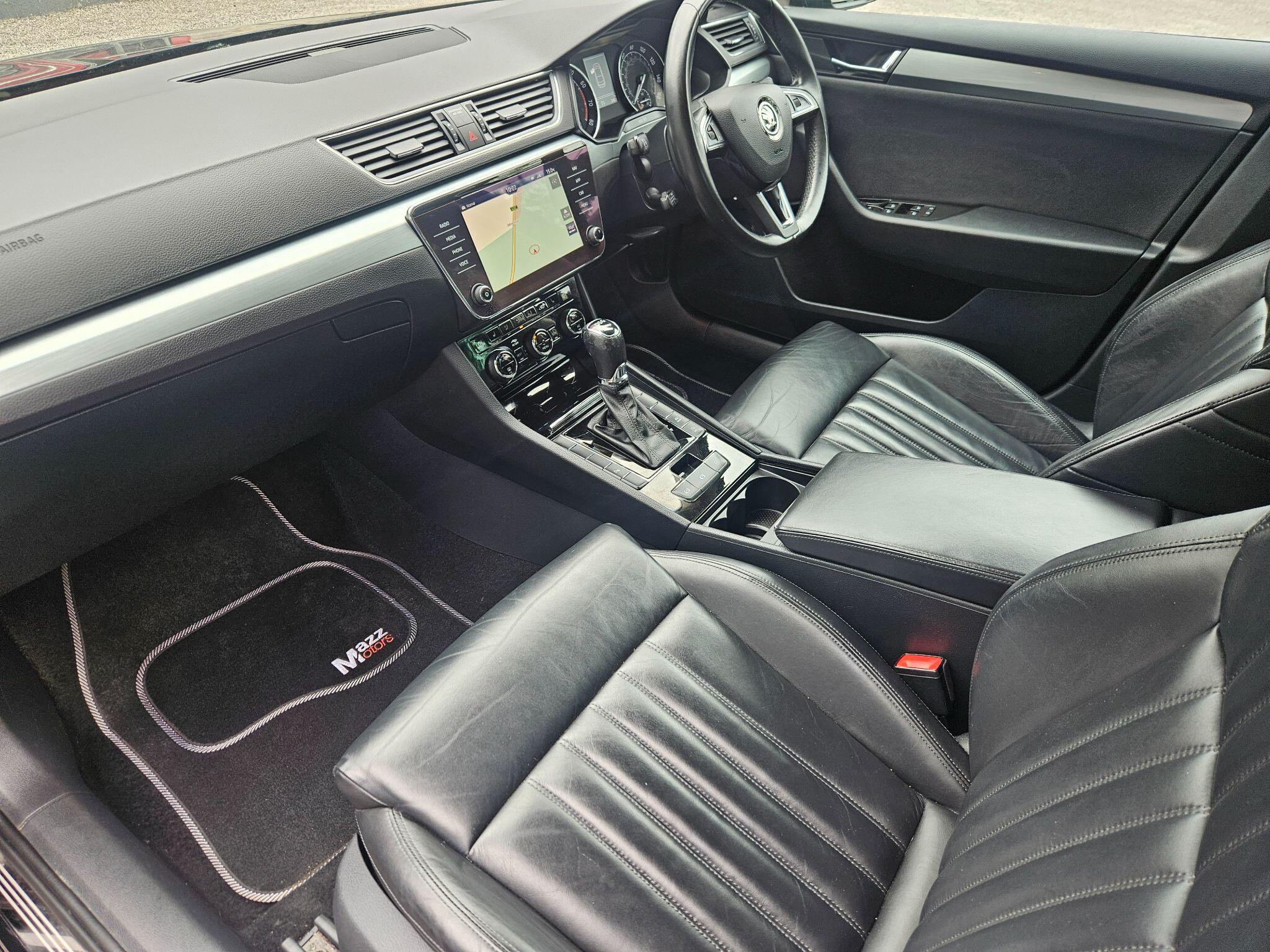 2019 Skoda Superb image 22