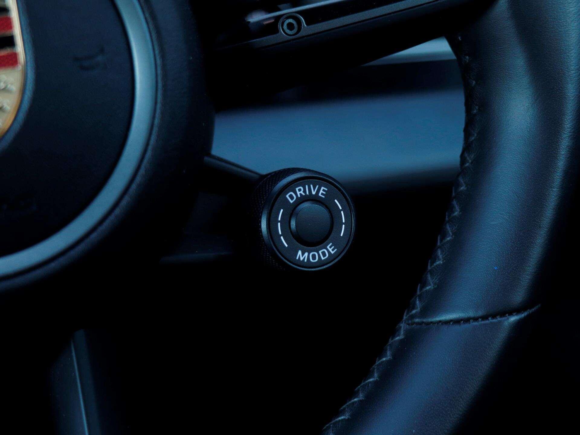 Porsche Taycan view 20