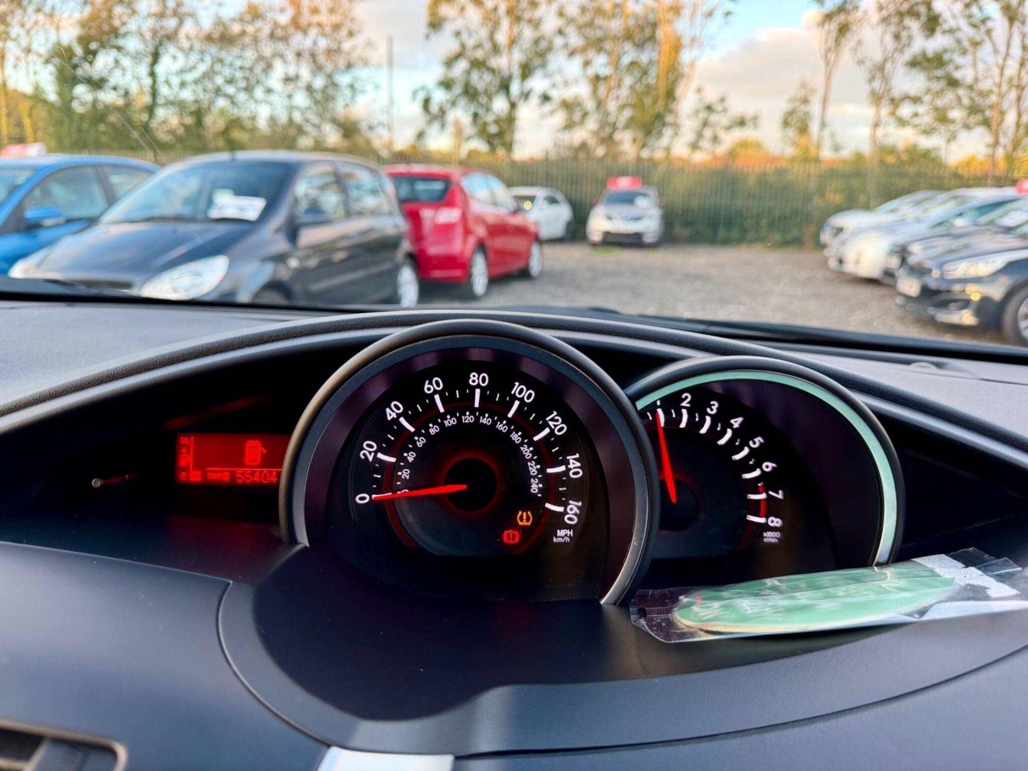 Toyota Verso view 46