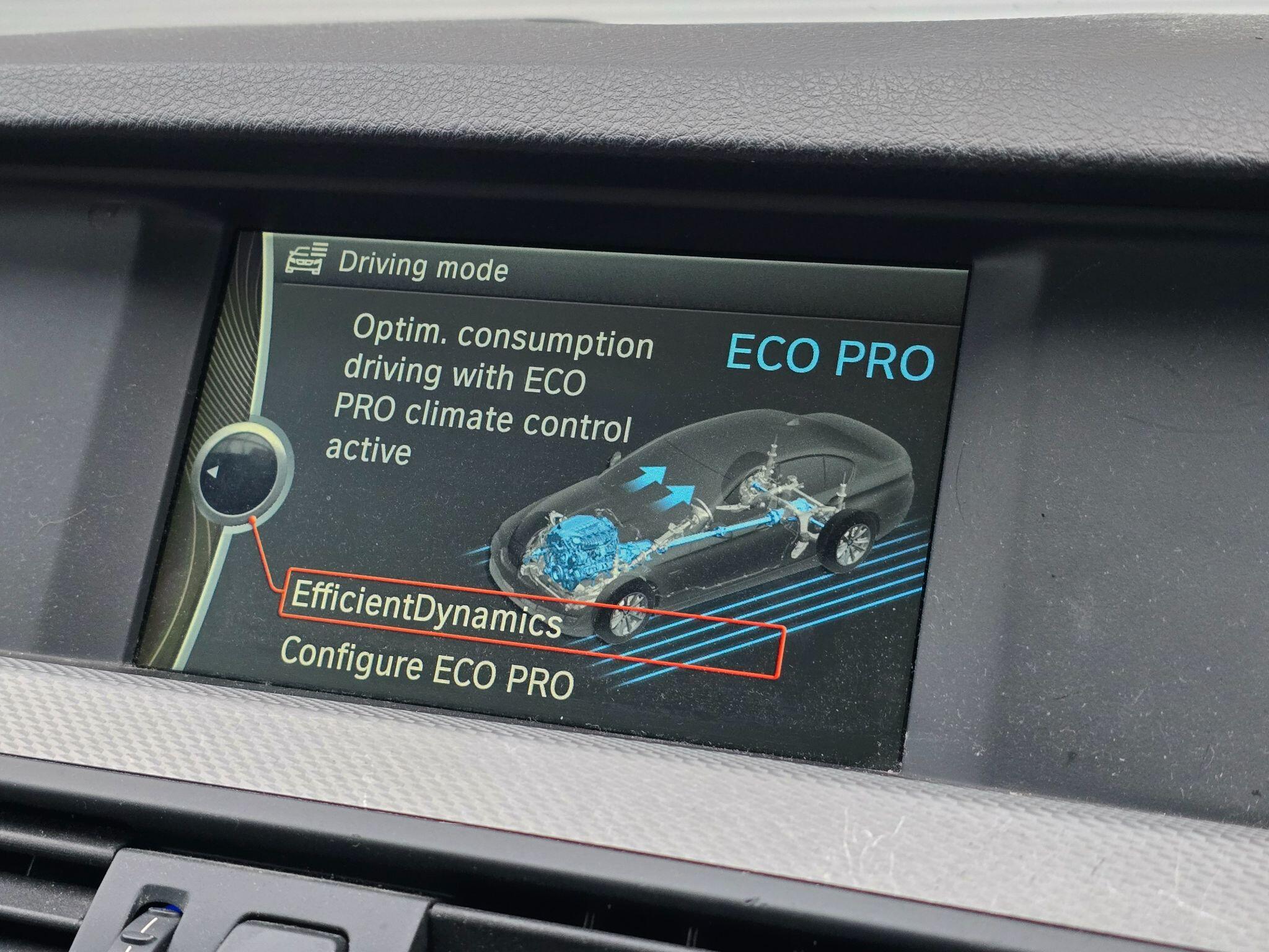 BMW 5 Series view 23