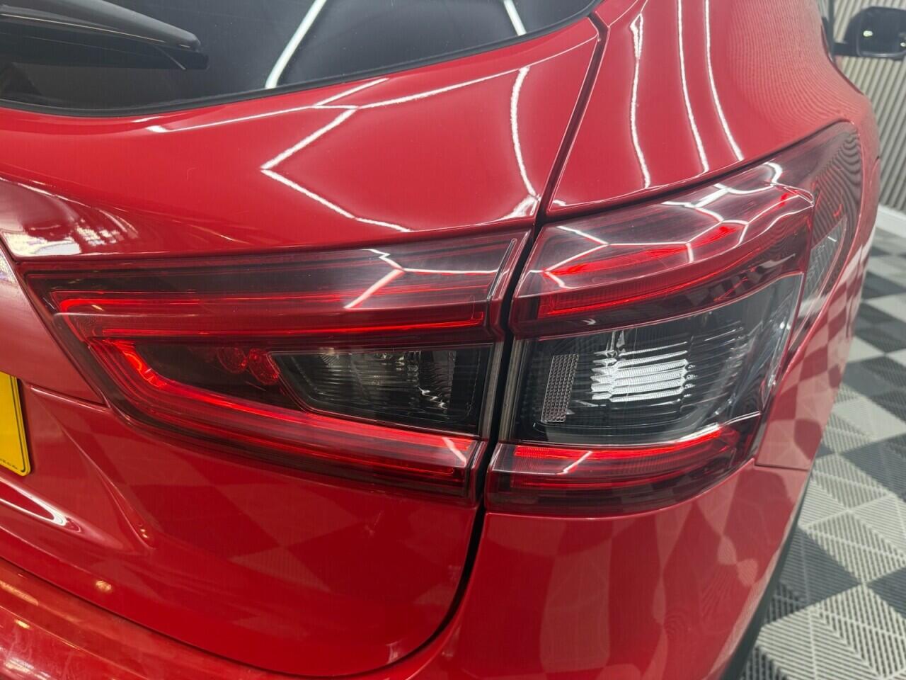 Nissan Qashqai view 32