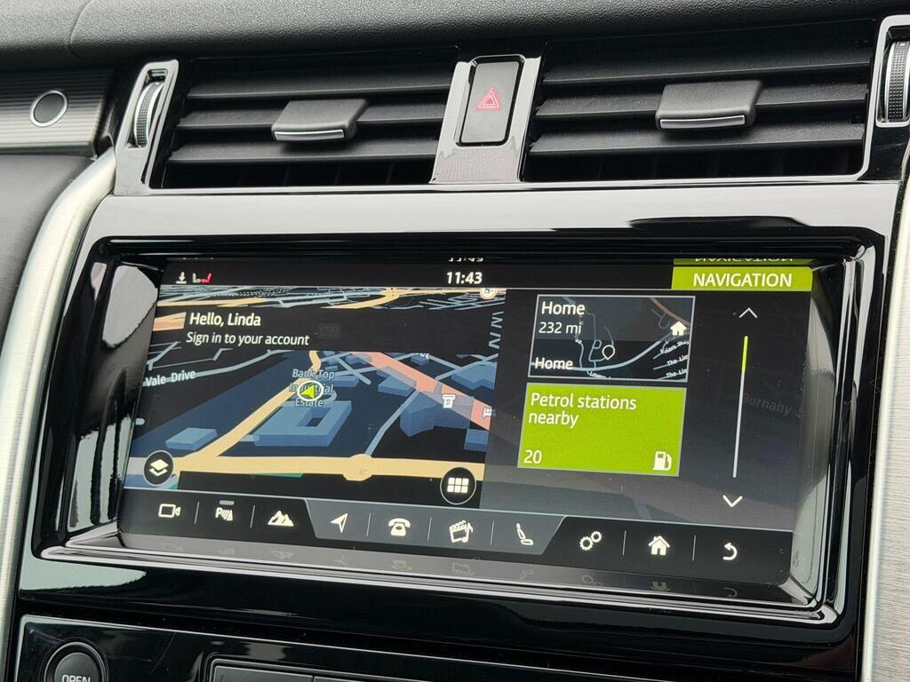Land Rover Discovery view 42