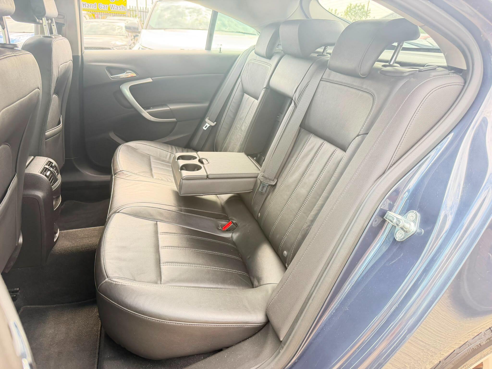 Vauxhall Insignia view 15