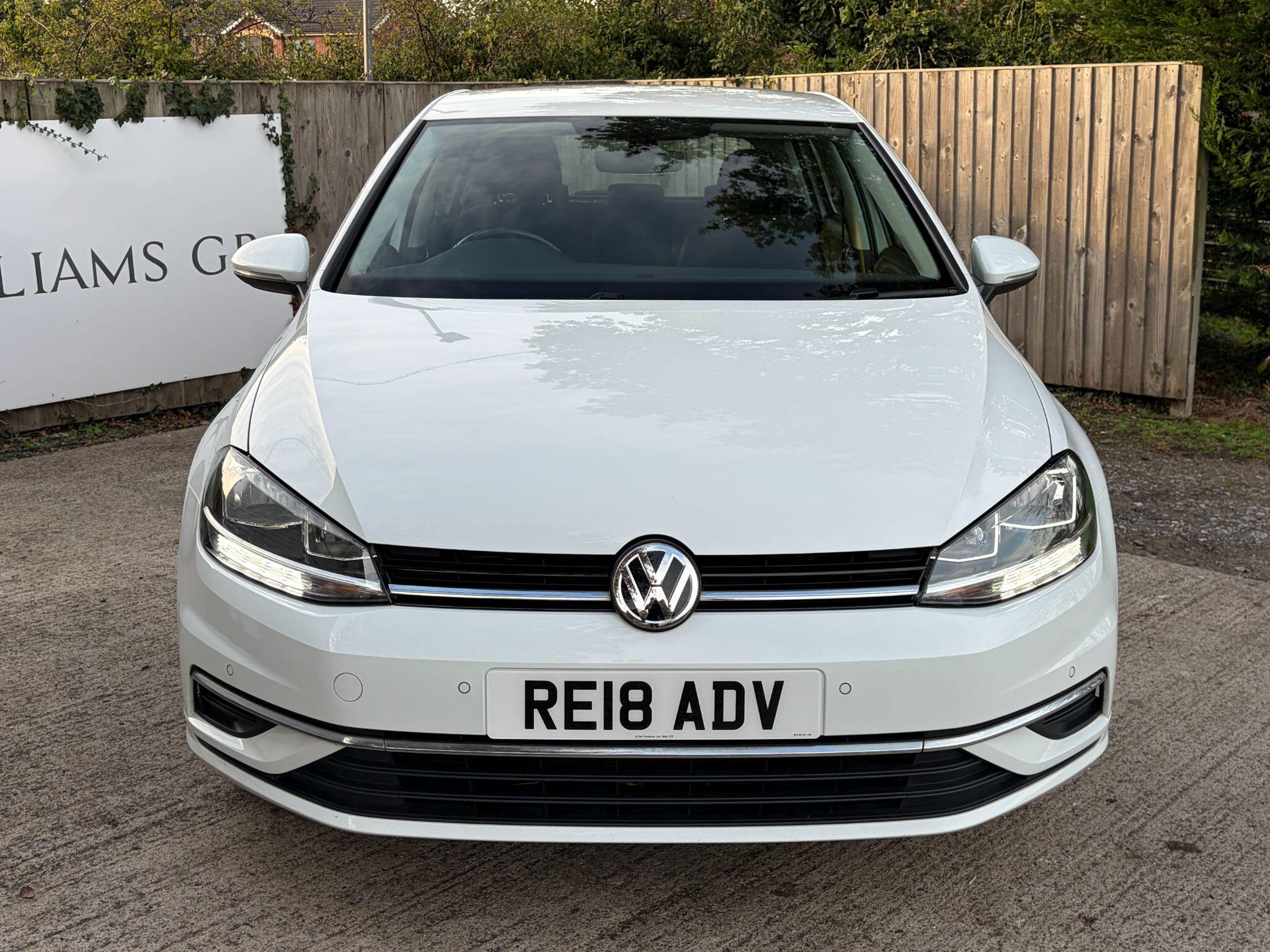 Volkswagen Golf view 7