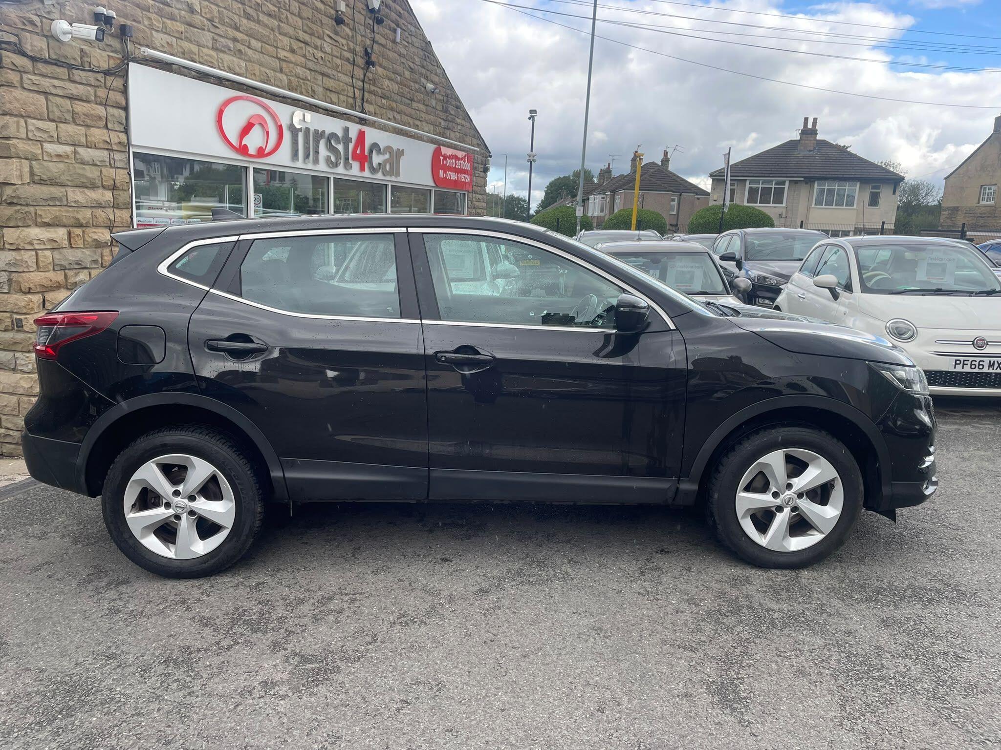 Nissan Qashqai view 3