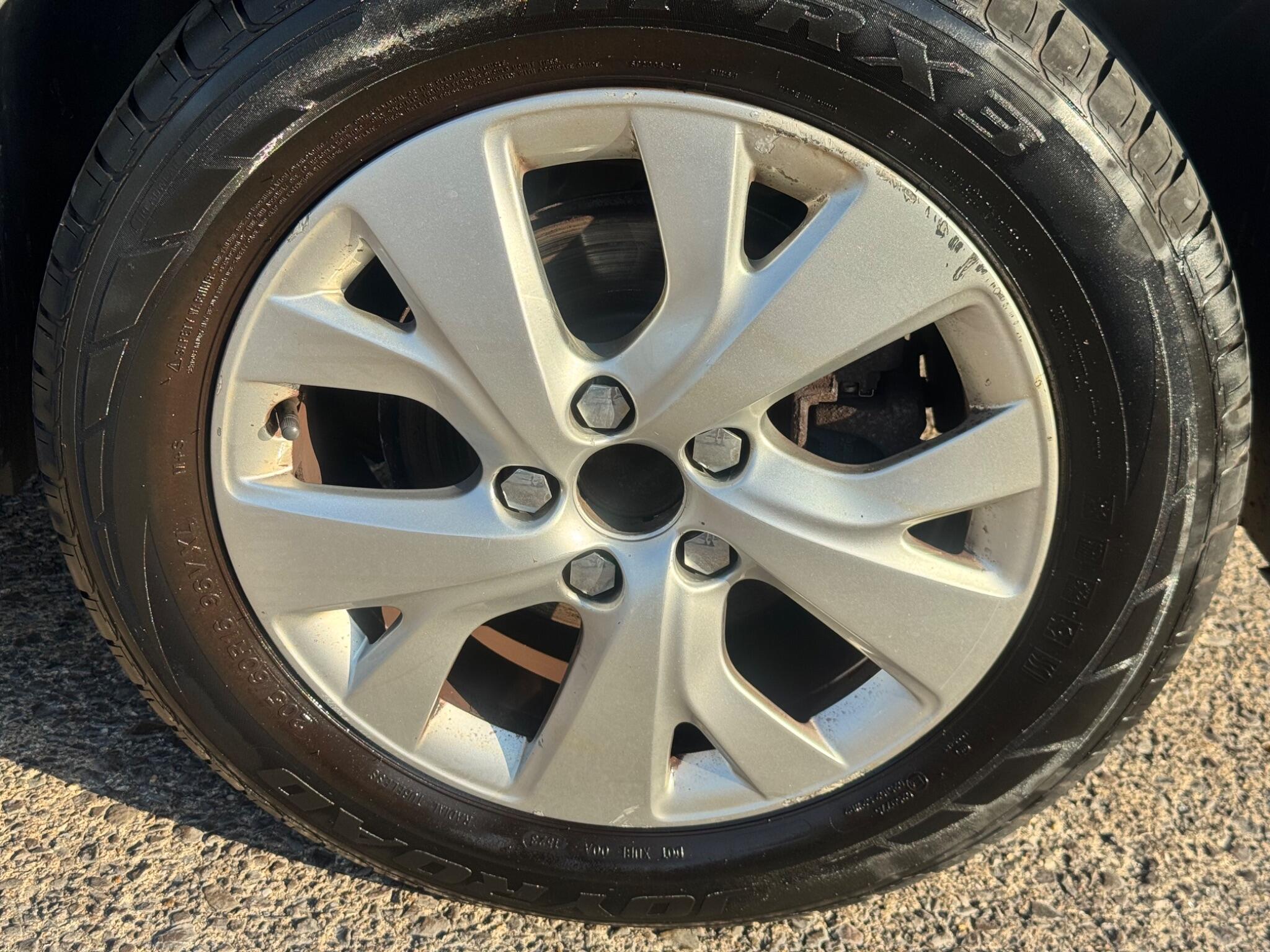 Citroen C4 Picasso view 39