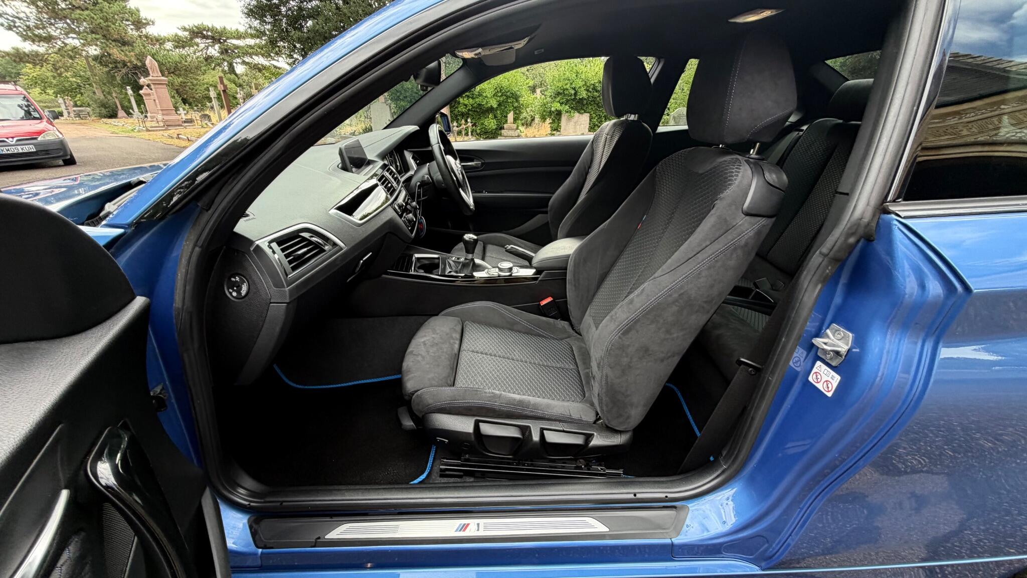 BMW 2 Series view 64