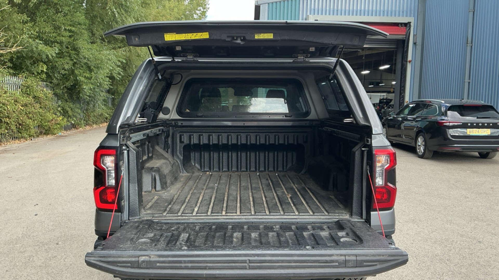 Ford Ranger view 11