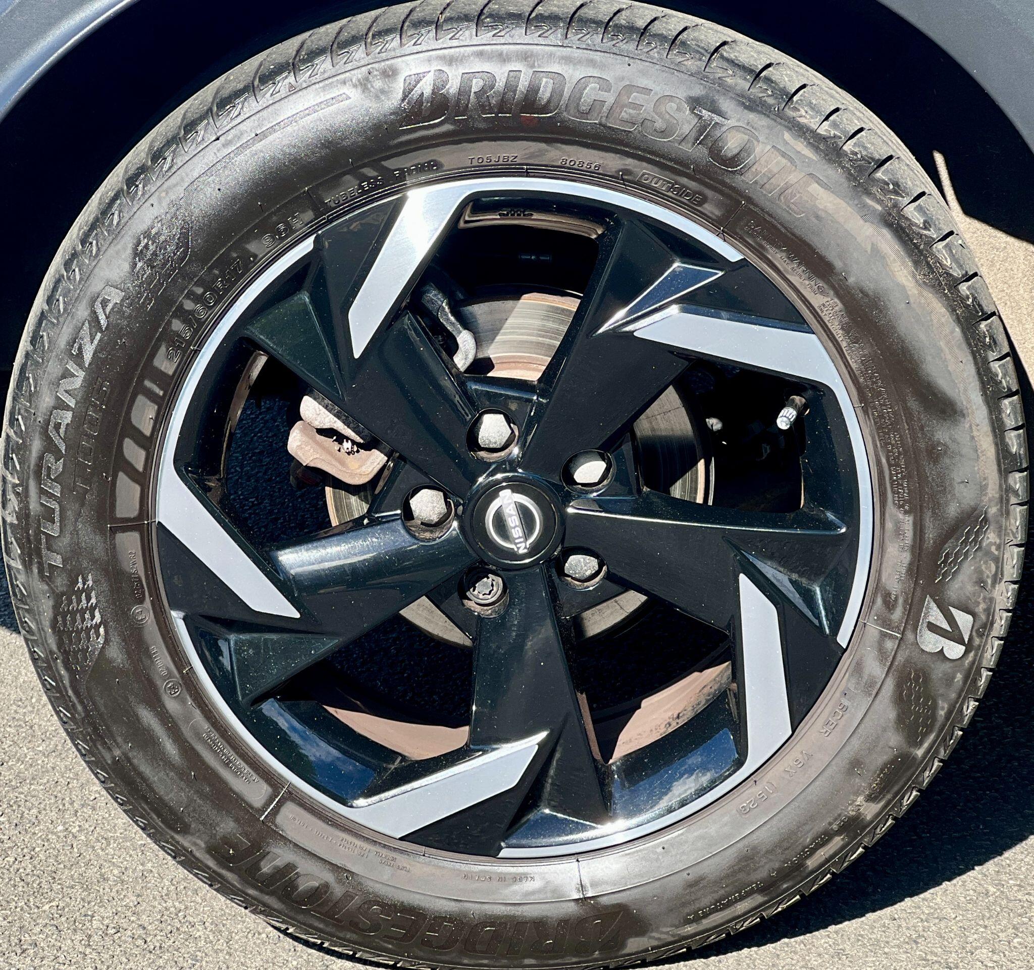 Nissan Juke view 34
