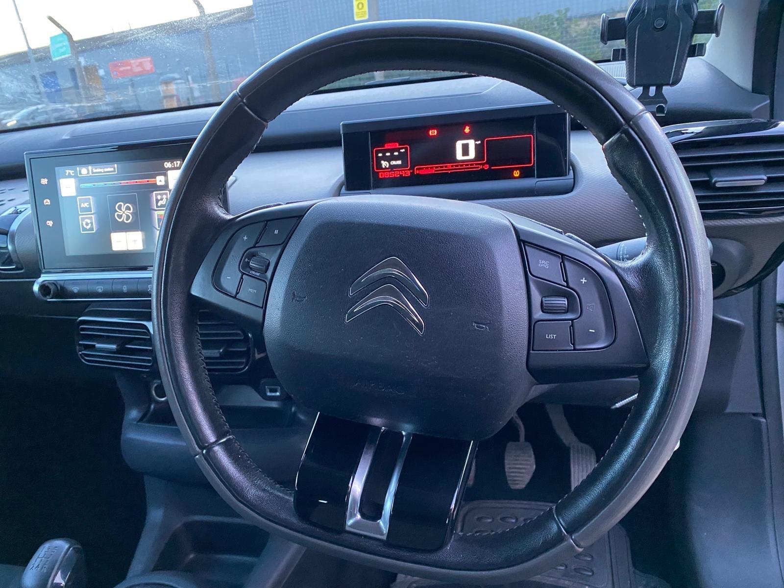 Citroen C4 Cactus view 20