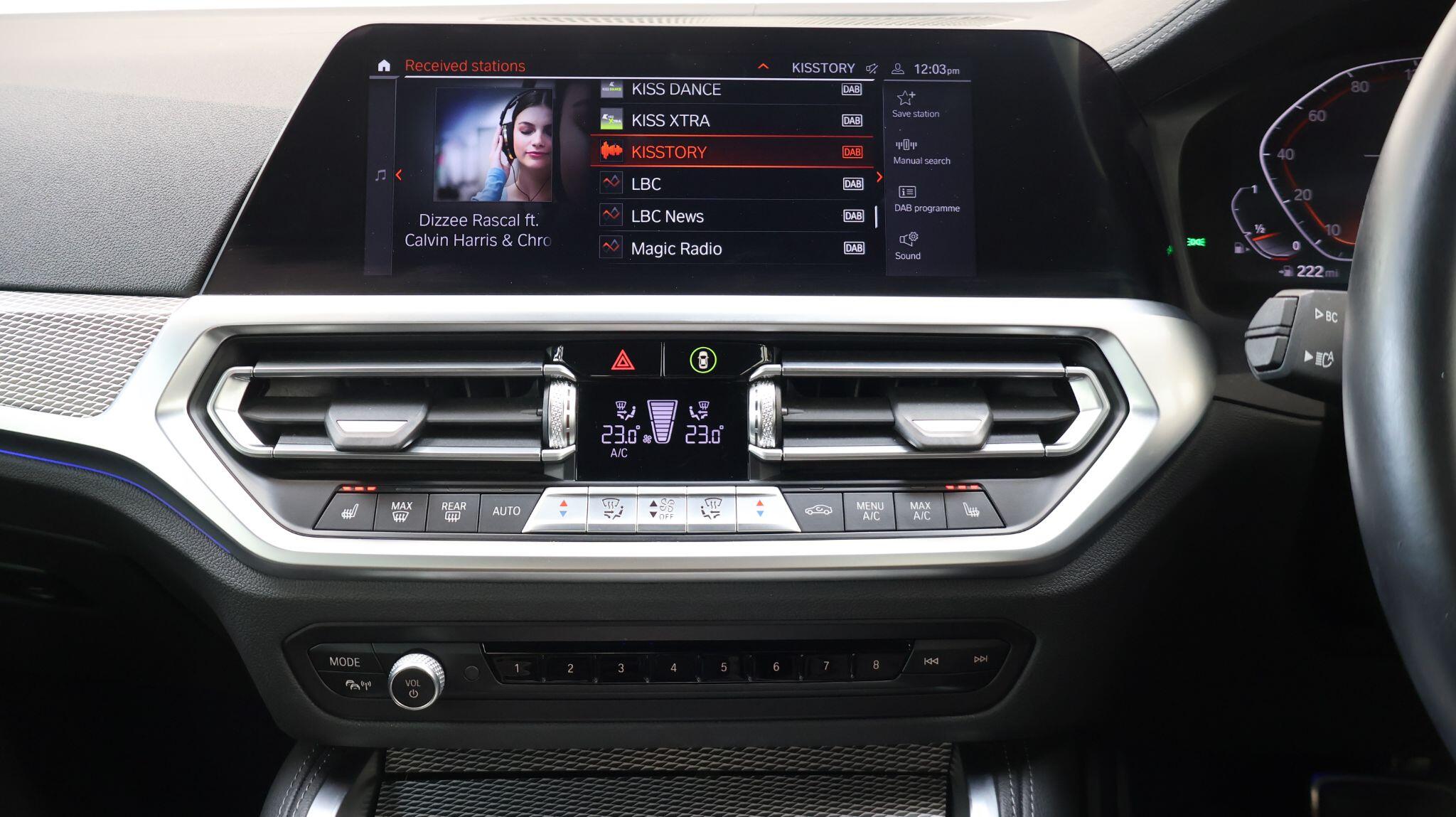 BMW 4 Series view 44