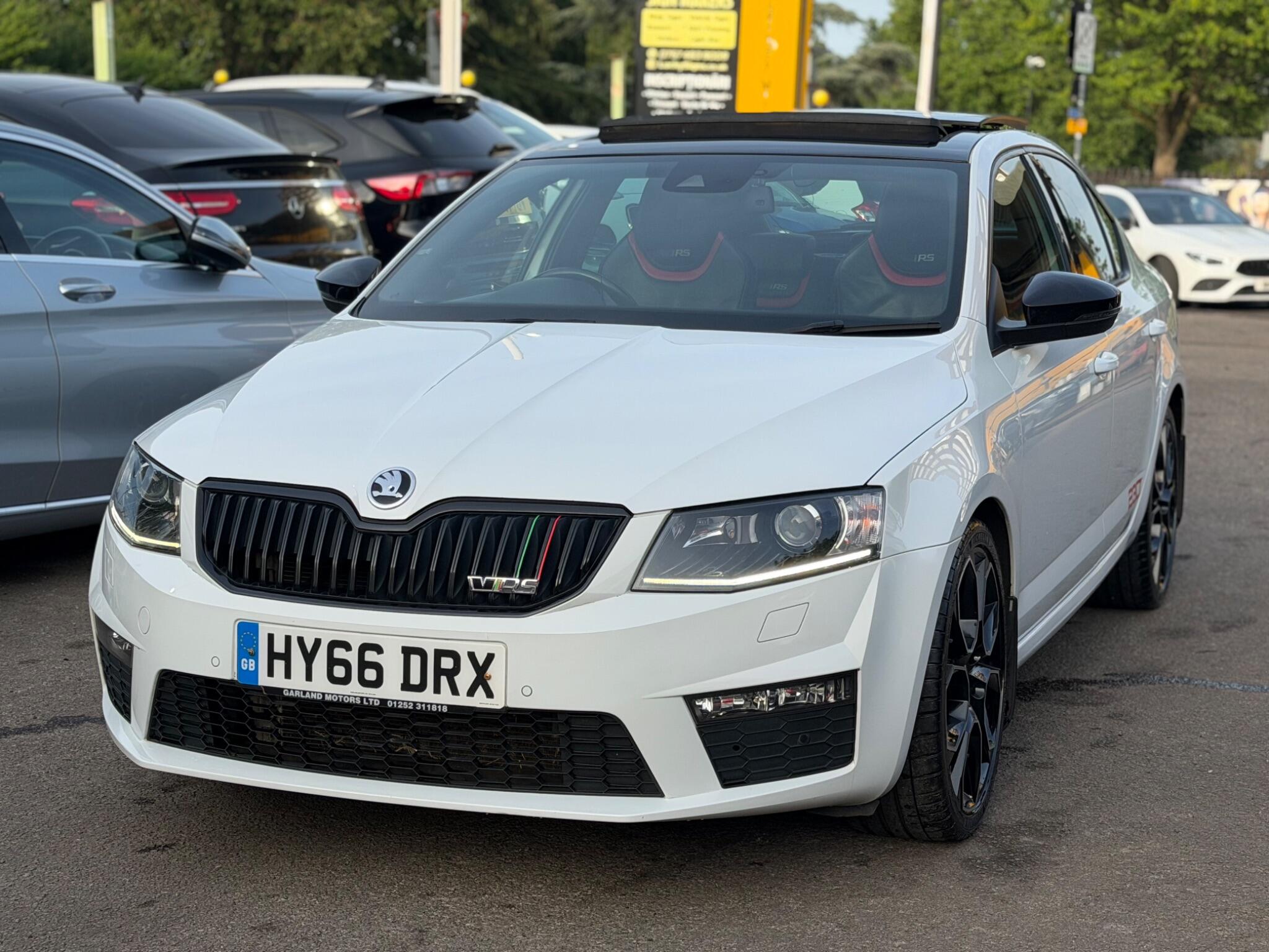 Skoda Octavia view 4